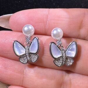 Elegant Silver Butterfly Mother of pearl Earrings with Pearls